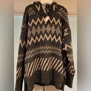 NWT, Victoria’s Secret alpine print hooded sweater. SZ XL